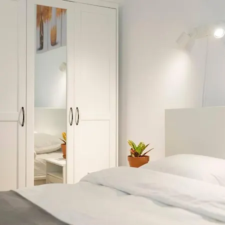 Ultra-central Square Apartment