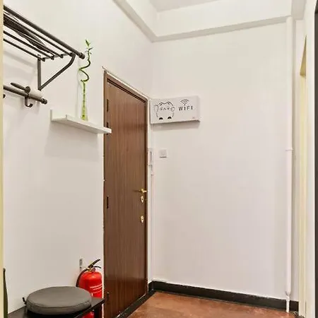 Ultra-central Square Apartment Bucharest