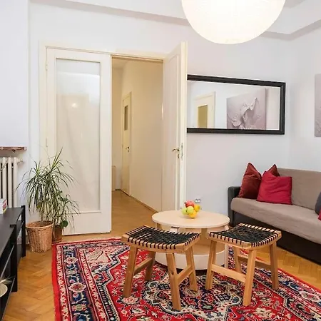 Apartment Ultra-central Square *
